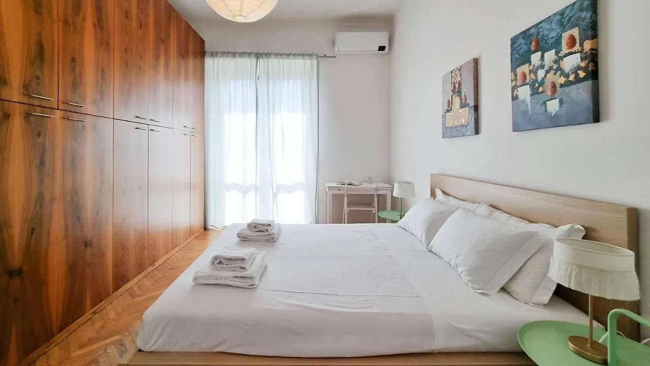 Italianway - Argonne 7 Apartment Milan 0*,  Italy